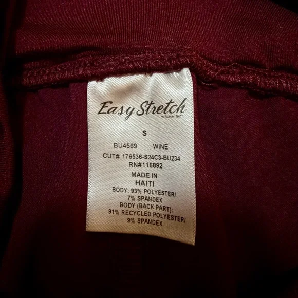 Wine/Burgundy Maternity Scrub Set - Easy Stretch - Small - Picture 5 of 8